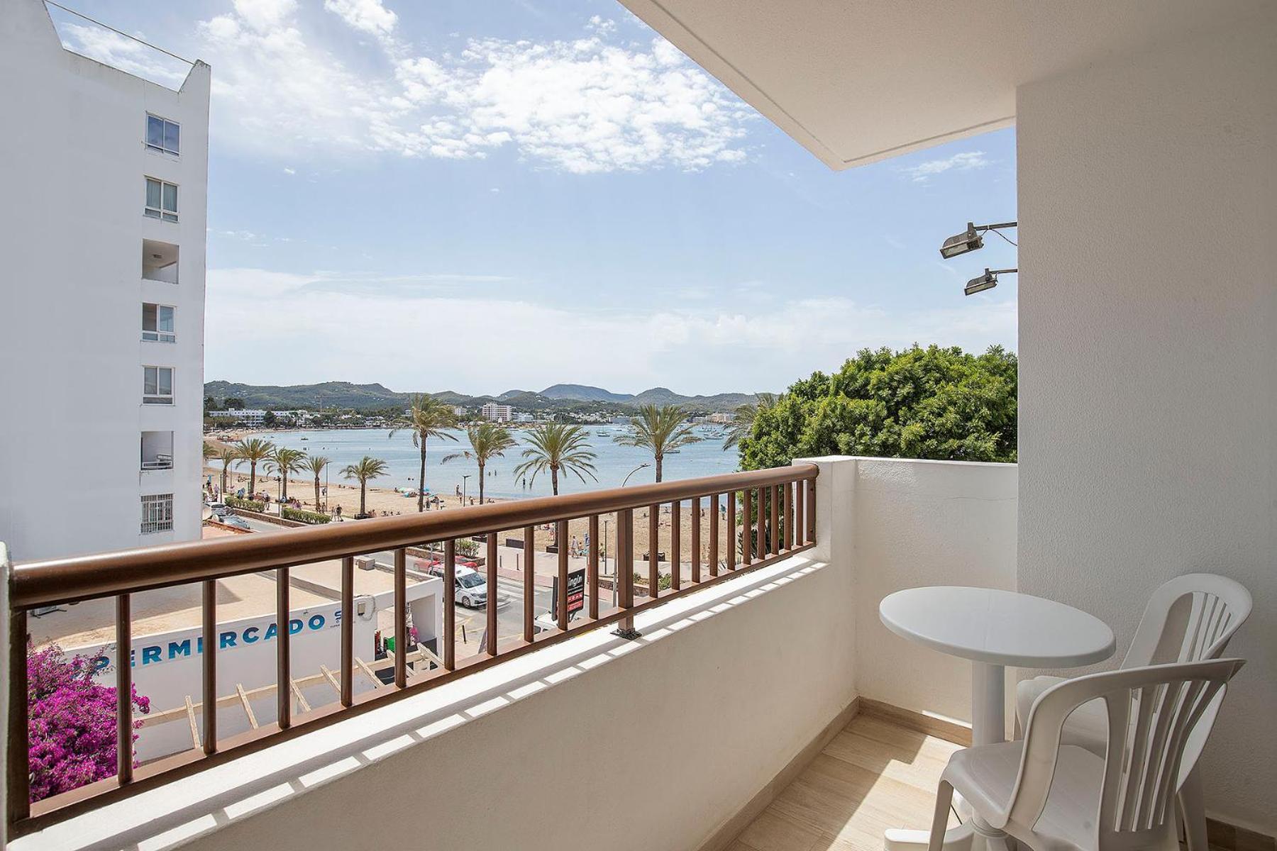 Sunside Ibiza Studios - Only Adults- Formerly Known As Central Park 샌안토니오 외부 사진