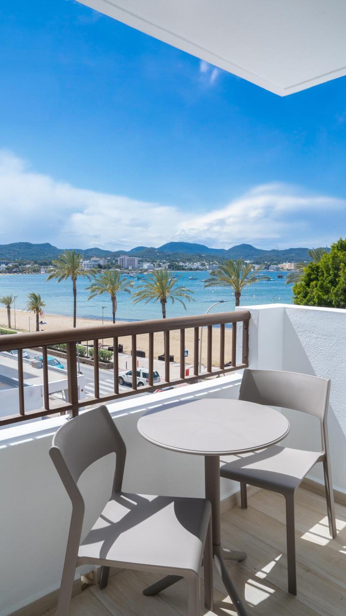 Sunside Ibiza Studios - Only Adults- Formerly Known As Central Park 샌안토니오 외부 사진